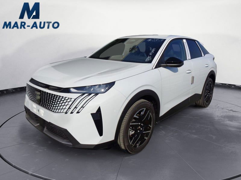 Peugeot 3008 1.2 hybrid Allure 145cv e-dcs6 nuova a Castelfranco Veneto