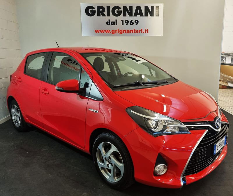 Toyota Yaris 1.5 Hybrid 5 porte Active  del 2016 usata a Cava Manara