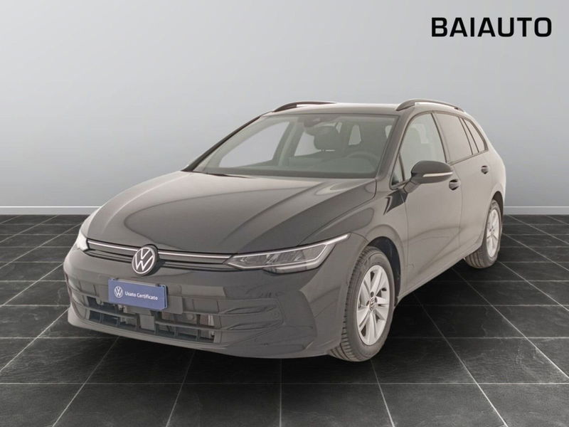 Volkswagen Golf Variant 1.5 tsi Life 115cv nuova a Reggio nell'Emilia Volkswagen Golf Variant 1.5 tsi Life 115cv nuova a Reggio nell'Emilia
