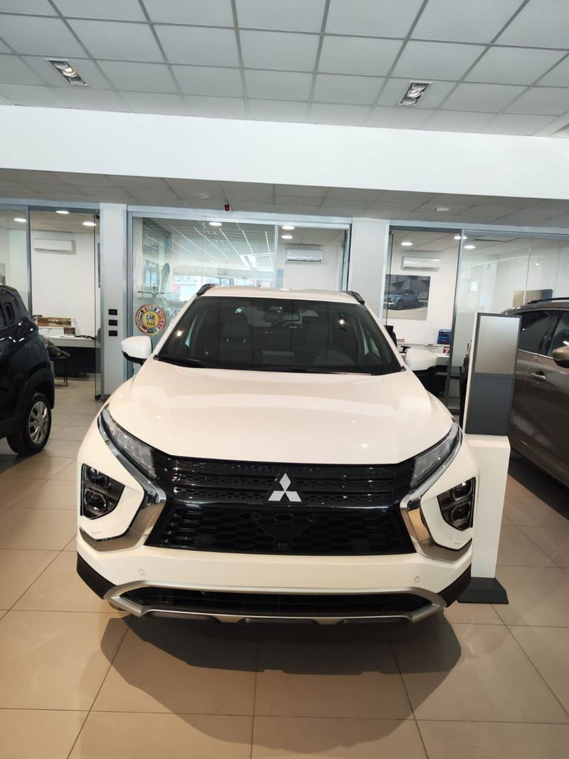 Mitsubishi Eclipse Cross 2.4 MIVEC 4WD PHEV Instyle SDA nuova a Foggia