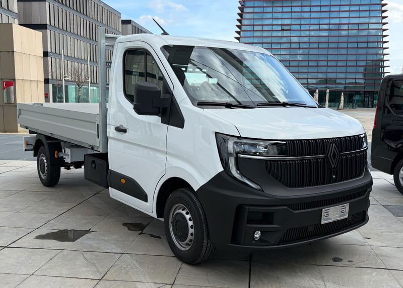 Renault Master Telaio T35 2.3 dCi 150 PM Cassone Ribaltabile Energy Ice nuova a Torino
