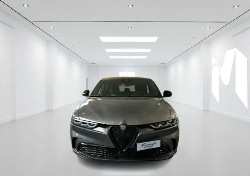 Alfa Romeo Tonale 1.3 phev Veloce Q4 280cv at6 nuova a Latina