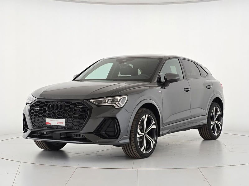 Audi Q3 Sportback 40 2.0 tdi S line edition quattro 193cv s-tronic nuova a Alessandria
