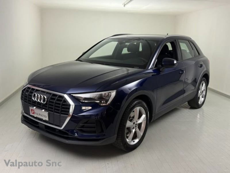 Audi Q3 40 TDI quattro S tronic Business Advanced del 2021 usata a Verona