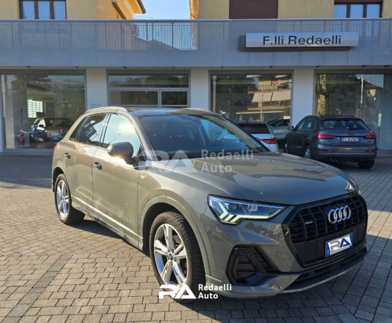 Audi Q3 35 TDI quattro S tronic S line edition del 2021 usata a Sirone