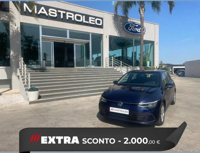 Volkswagen Golf 2.0 TDI 150 CV DSG SCR Life del 2021 usata a Tricase