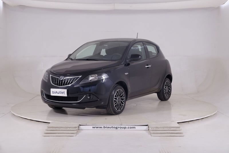 Lancia Ypsilon 1.0 FireFly 5 porte S&S Hybrid Gold Plus del 2024 usata a Settimo Torinese