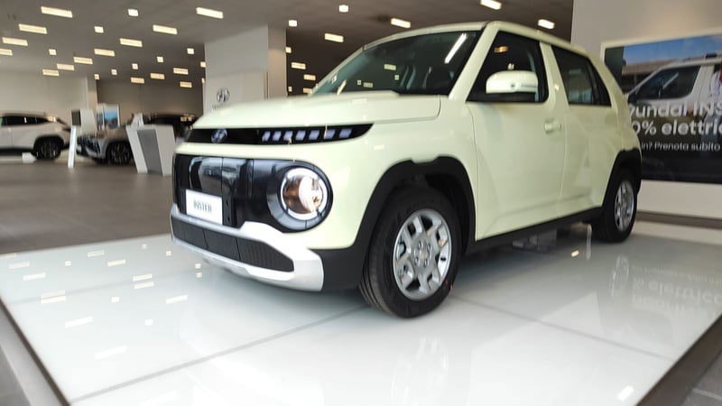 Hyundai Inster 49kWh XTech nuova a Empoli