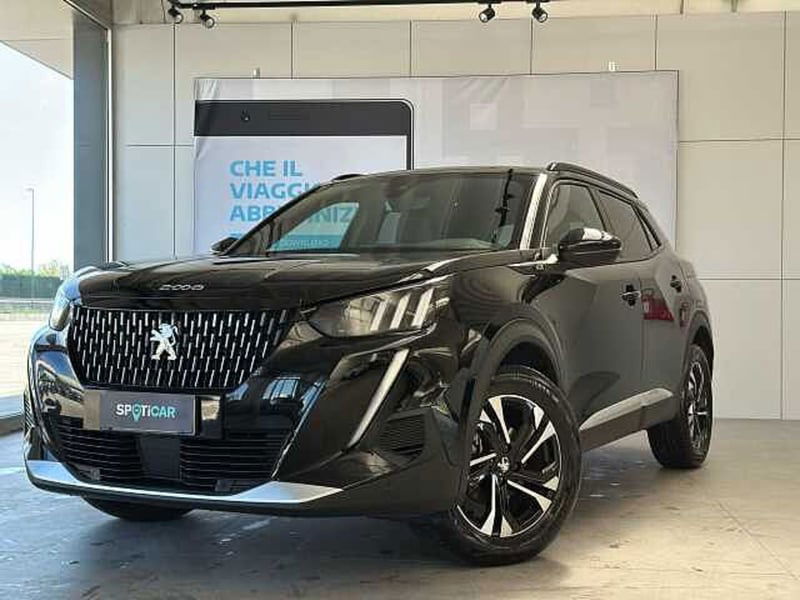 Peugeot 2008 PureTech 130 S&S GT del 2022 usata a Venezia