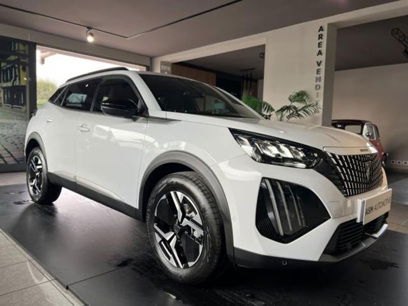 Peugeot 2008 PureTech 100 S&S Allure nuova a Marigliano
