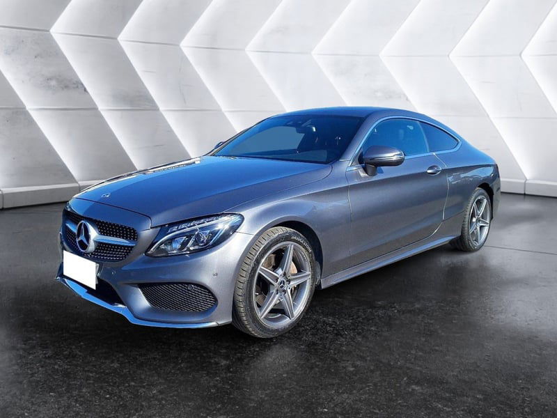 Mercedes-Benz Classe C Coupé 220 d Auto 4Matic Coupé Premium del 2018 usata a Salerno