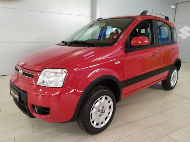 Fiat Panda 1.2 4x4 Climbing del 2012 usata a Muggia