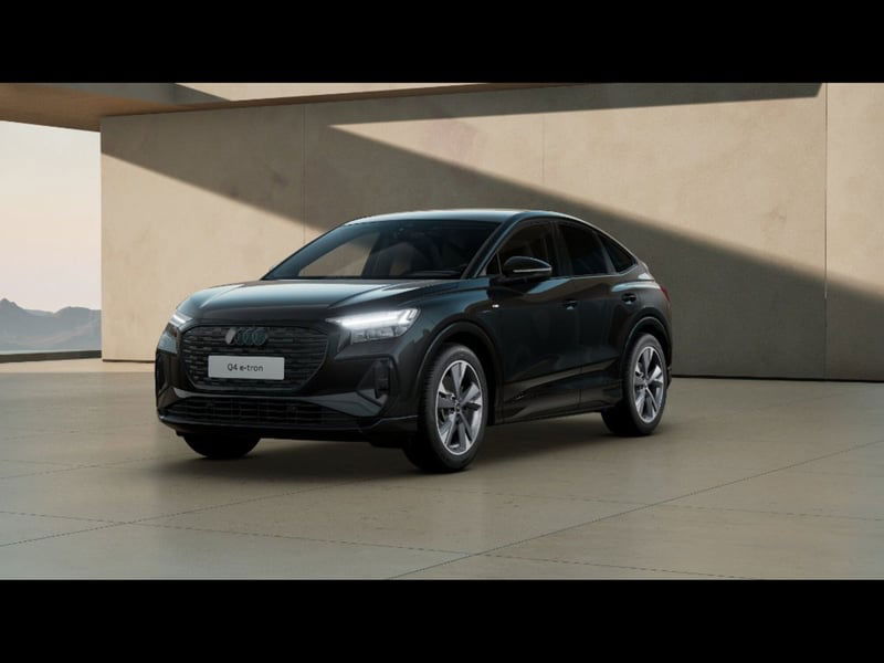 Audi Q4 Sportback 45 S line edition nuova a Livorno