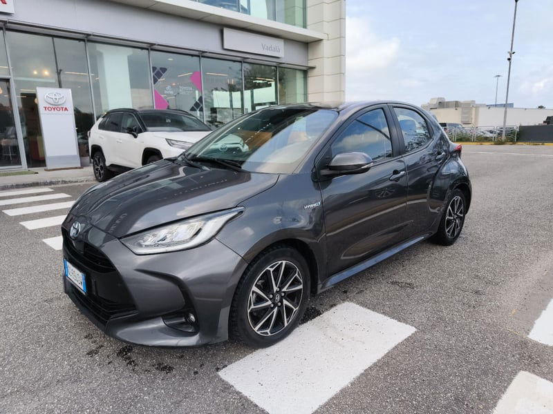 Toyota Yaris 1.5 Hybrid 5 porte Trend del 2021 usata a Reggio Calabria