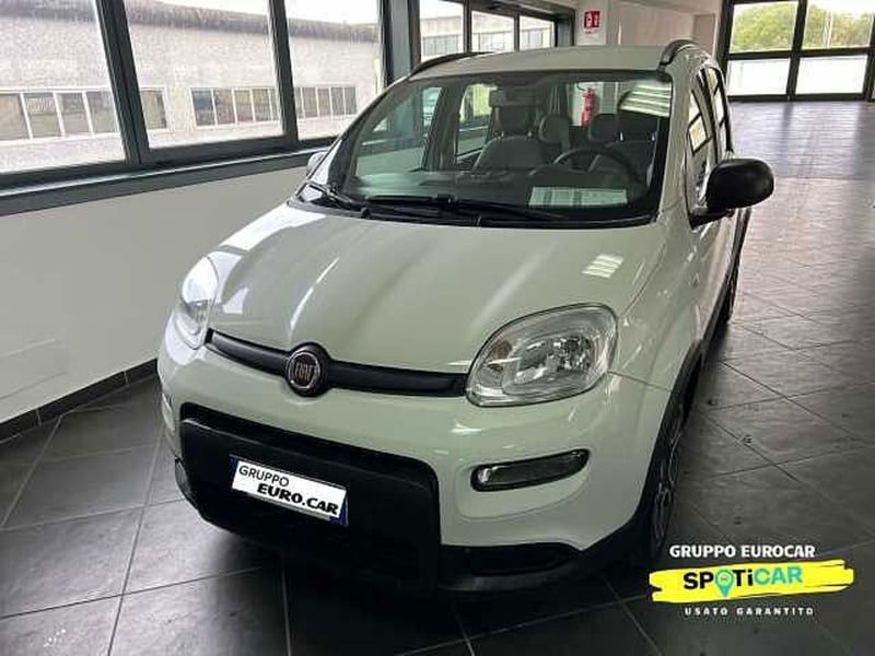 Fiat Panda 1.0 FireFly S&S Hybrid City Life del 2022 usata a Bracciano