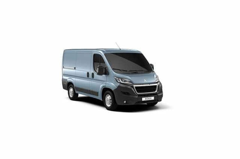 Peugeot Boxer Furgone 330 2.2 BlueHDi 120 S&S PC-TN Furgone Premium del 2021 usata a Potenza