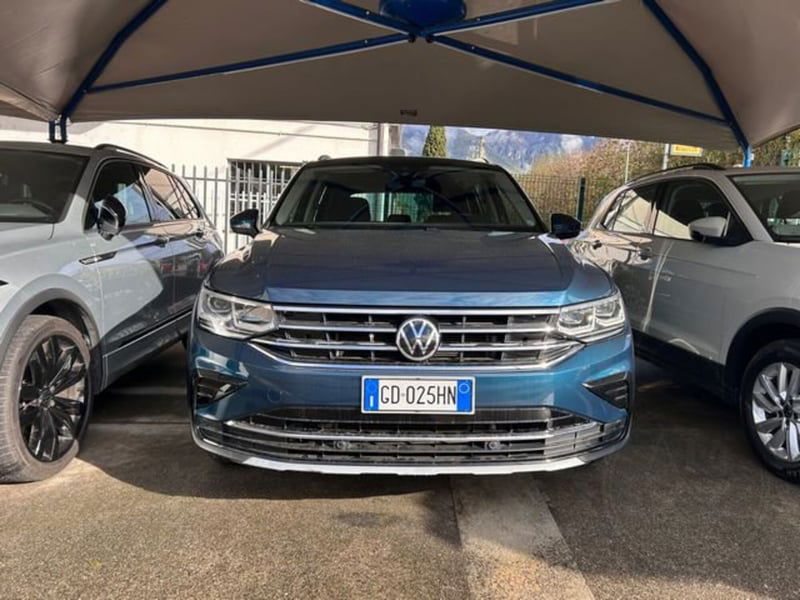 Volkswagen Tiguan 2.0 TDI 150 CV SCR DSG 4MOTION Elegance del 2021 usata a Galbiate