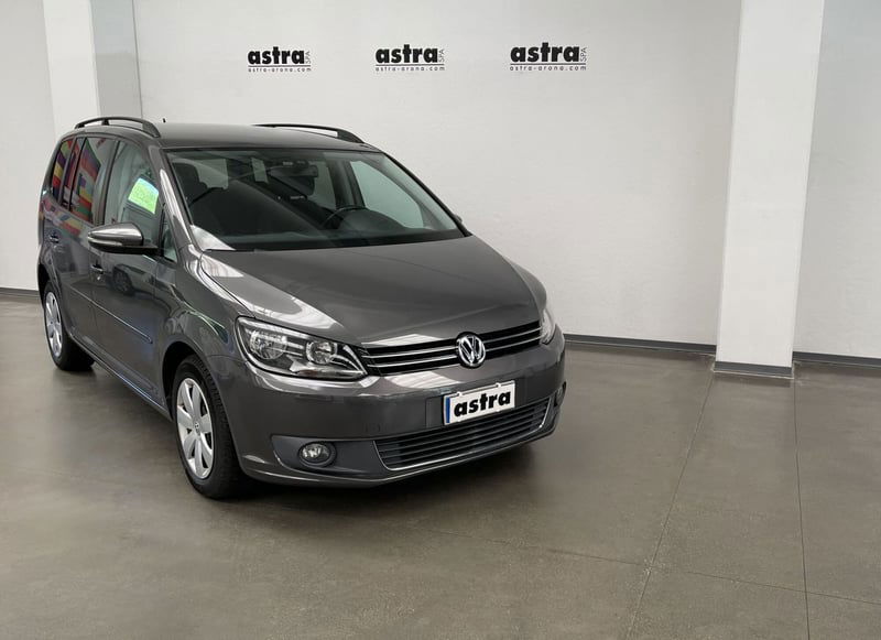 Volkswagen Touran 1.6 TDI Comfortline del 2015 usata a Arona