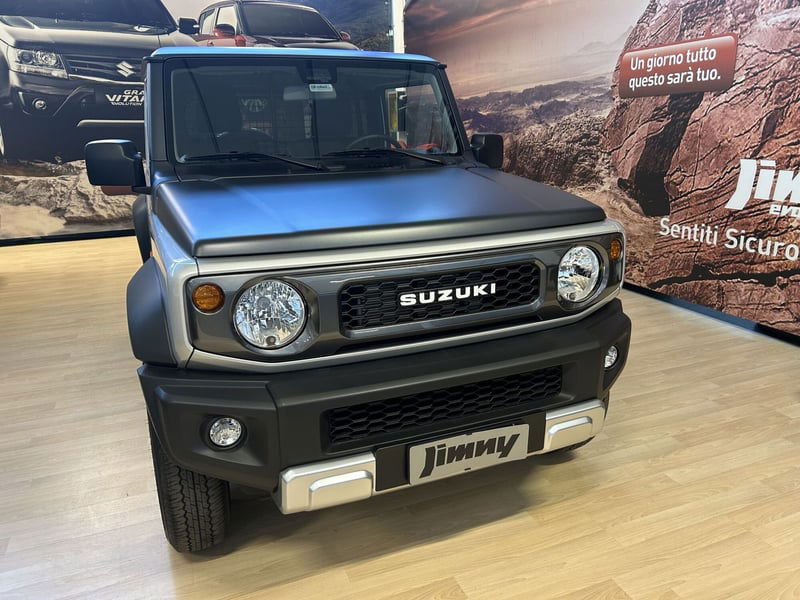 Suzuki Jimny 1.5 Pro Mata 4wd allgrip nuova a Milano
