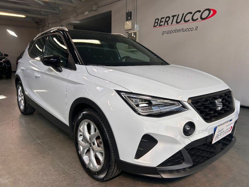 SEAT Arona 1.0 EcoTSI FR del 2024 usata a Verona