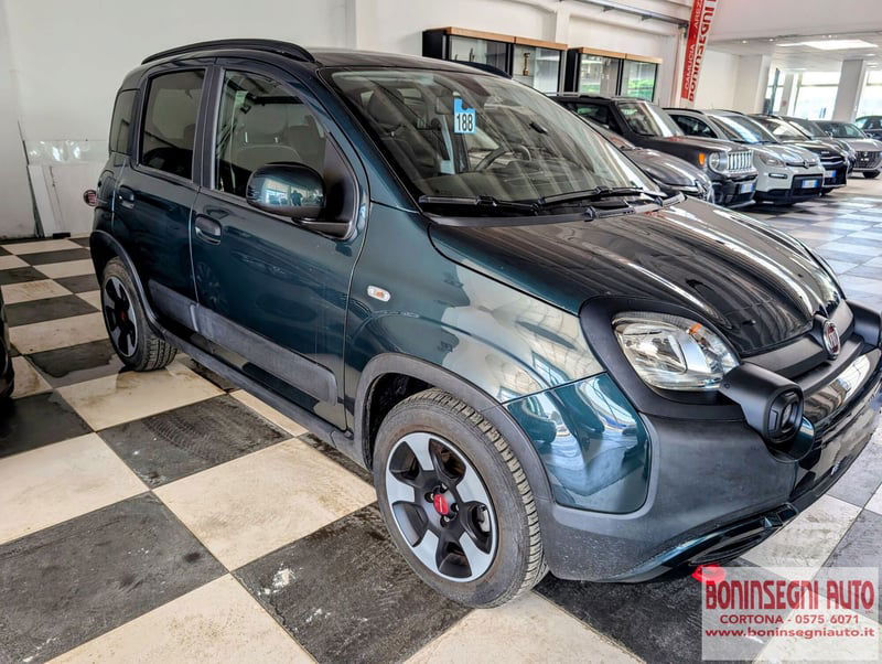 Fiat Panda Cross Cross 1.0 FireFly S&S Hybrid del 2024 usata a Cortona