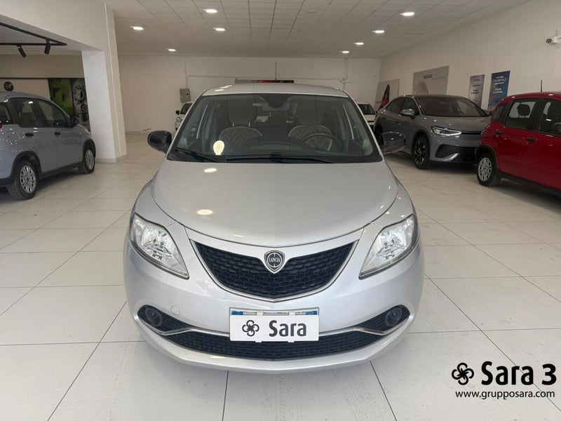 Lancia Ypsilon 1.3 MJT 16V 95 CV 5 porte S&S Gold del 2016 usata a Benevento