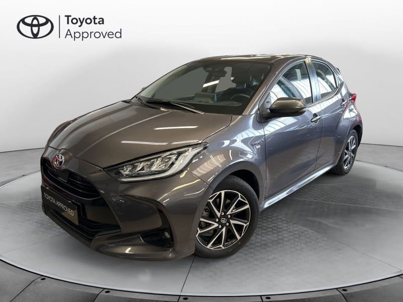 Toyota Yaris 1.5 Hybrid 5 porte Trend del 2021 usata a Curno