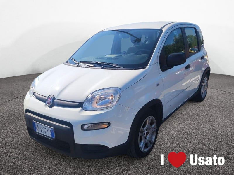 Fiat Panda 1.0 firefly hybrid s&s 70cv 5p.ti del 2023 usata a Roma