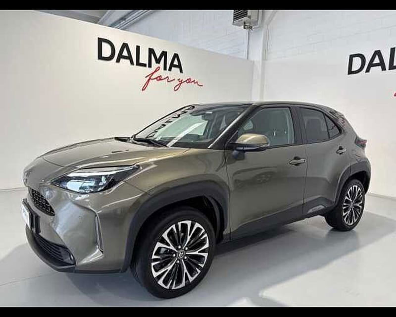 Toyota Yaris Cross 1.5h GR Sport Black Sky fwd 116cv e-cvt nuova a Solaro