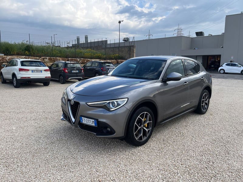 Alfa Romeo Stelvio Stelvio 2.2 Turbodiesel 210 CV AT8 Q4 Executive del 2018 usata a Ragusa