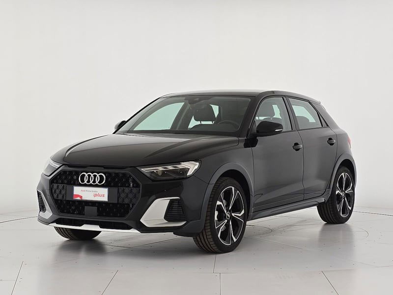 Audi A1 citycarver 35 TFSI Identity Contrast del 2022 usata a Alessandria