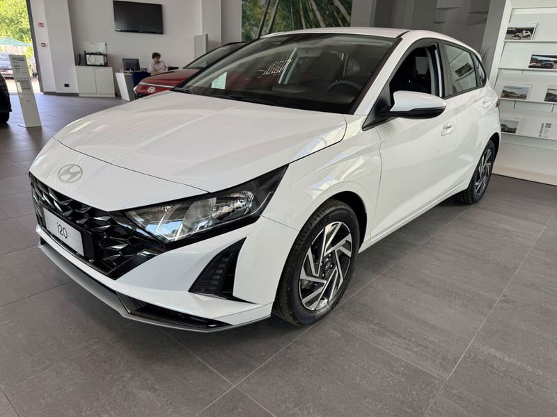Hyundai i20 1.0 T-GDI 48V iMT ConnectLine nuova a Fiume Veneto