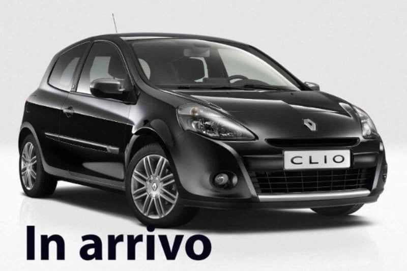 Renault Clio 1.2 16V 5 porte Confort del 2010 usata a San Vincenzo