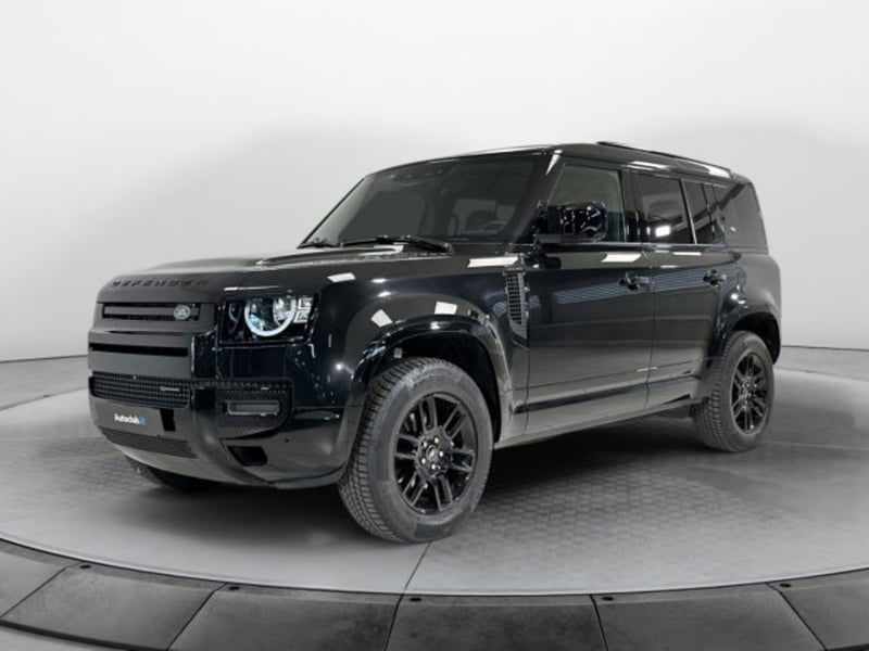 Land Rover Defender 110 3.0d i6 mhev X-Dynamic SE awd 200cv auto del 2022 usata a Modena