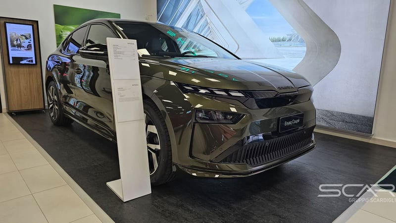Skoda Enyaq Coupé 85 Sportline nuova a Livorno
