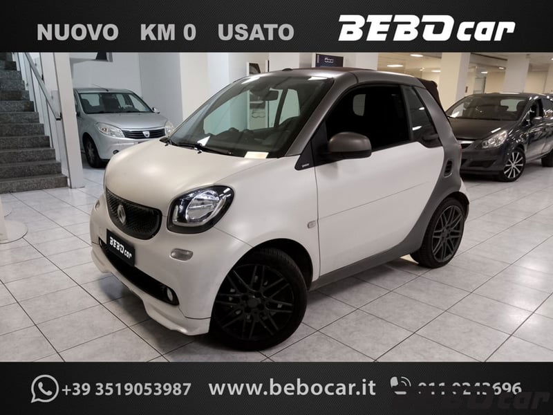 smart Fortwo Cabrio 90 0.9 Turbo twinamic cabrio Suitebrown Grey Matt del 2017 usata a Torino