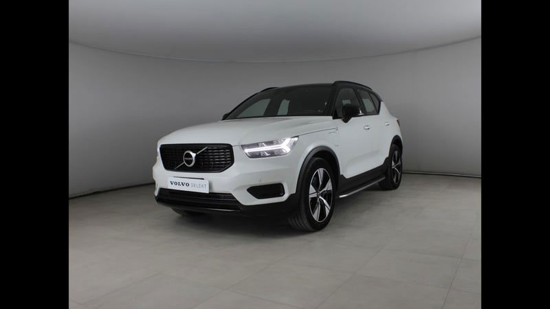 VOLVO Veicoli Commerciali XC40 XC40 N1 1.5 T4 plug-in hybrid R-design my21 del 2021 usata a Palermo