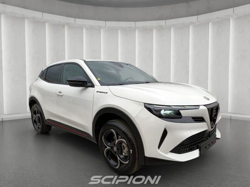 Alfa Romeo Junior elettrica Speciale 156cv nuova a L'Aquila