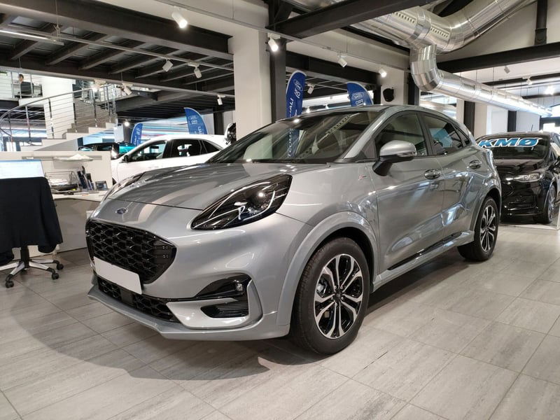 Ford Puma 1.0 ecoboost h ST-Line 125cv auto nuova a Roma