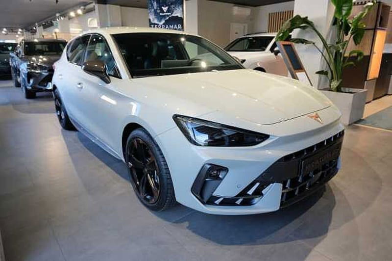 Cupra Leon 1.5 tsi 150cv nuova a Varese