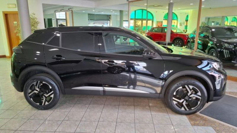 Peugeot 2008 1.2 hybrid Allure 145cv e-dcs6 nuova a Palazzolo sull'Oglio