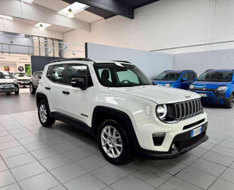 Jeep Renegade 1.5 turbo t4 mhev Altitude 2wd dct del 2024 usata a Vercelli