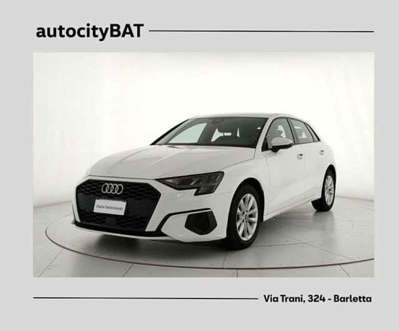 Audi A3 Sportback 35 TDI S tronic Business Advanced del 2020 usata a Barletta