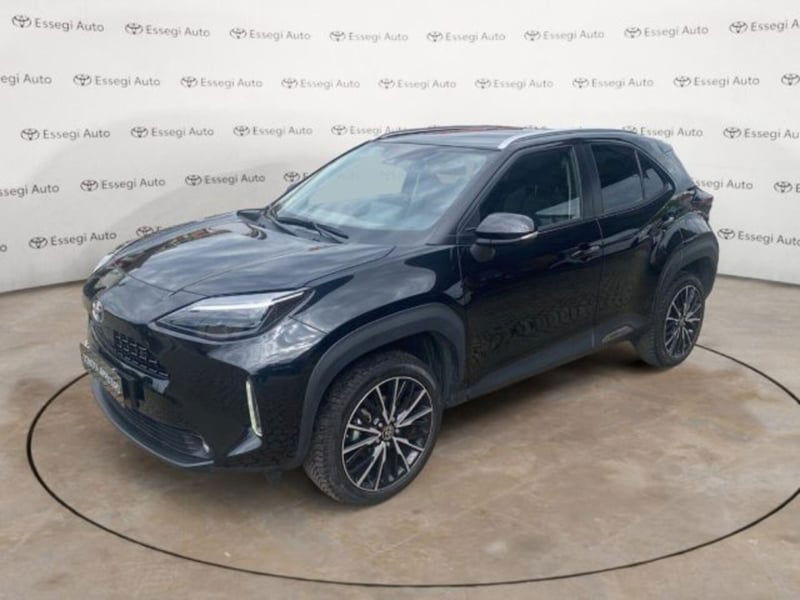 Toyota Yaris Cross 1.5 Hybrid 5p. E-CVT Lounge del 2022 usata a Albano Vercellese