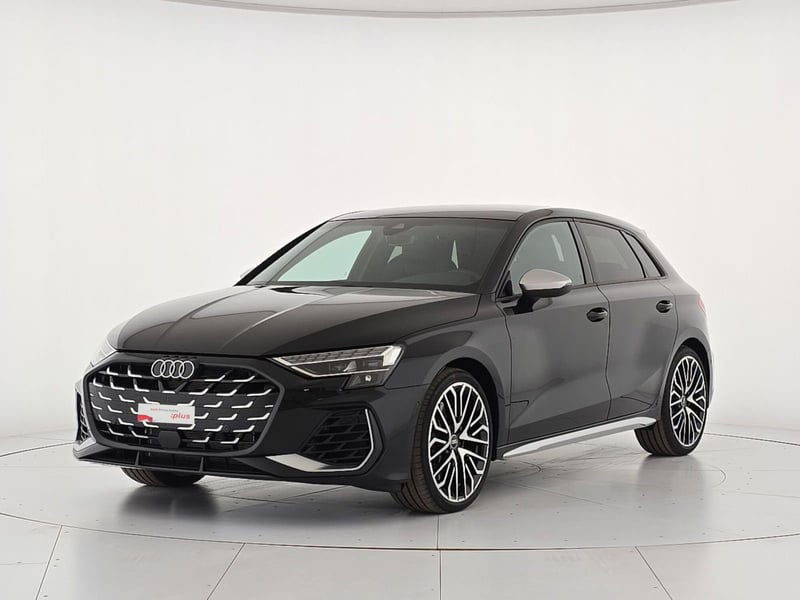 Audi A3 Sportback 2.0 16V TFSI quattro Ambition nuova a Alessandria