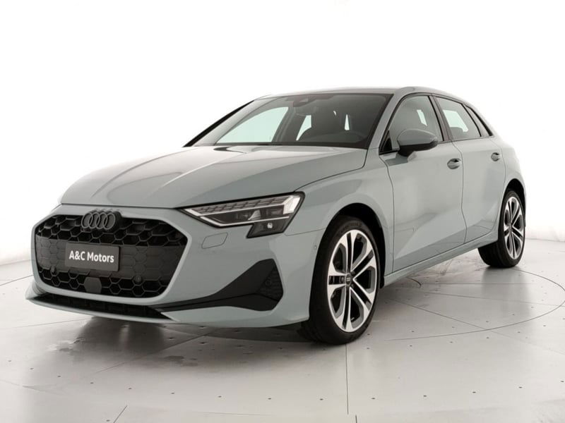 Audi A3 Sportback 35 TFSI S tronic Business Advanced nuova a Casagiove