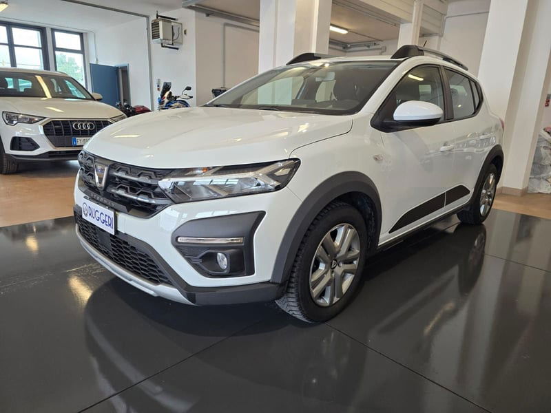 Dacia Sandero Stepway 1.0 TCe ECO-G Comfort del 2021 usata a Rimini