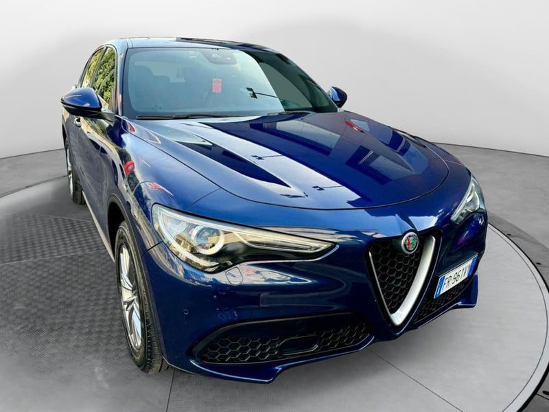 Alfa Romeo Stelvio Stelvio 2.2 Turbodiesel 210 CV AT8 Q4 Executive del 2018 usata a Caserta