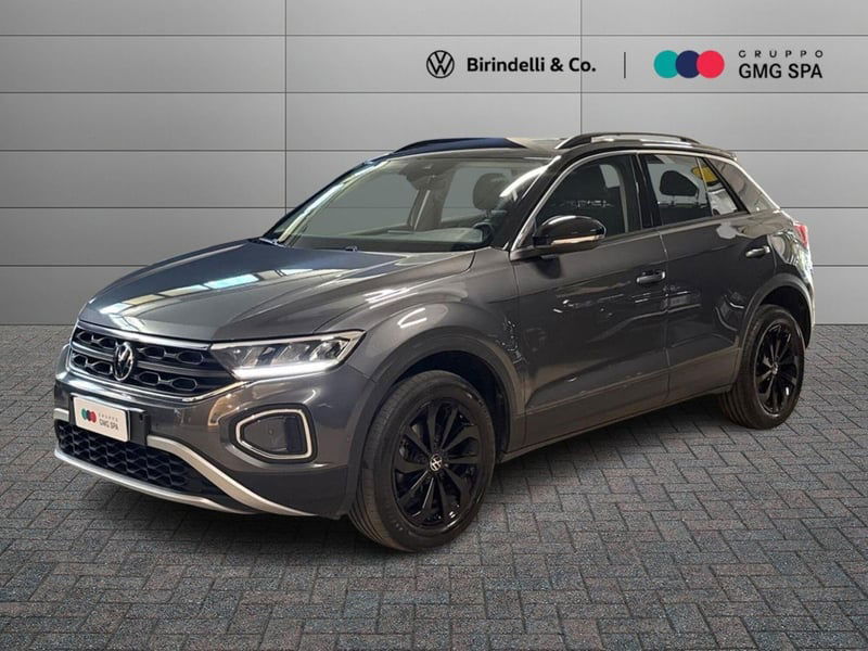 Volkswagen T-Roc 1.0 TSI Life del 2022 usata a Prato