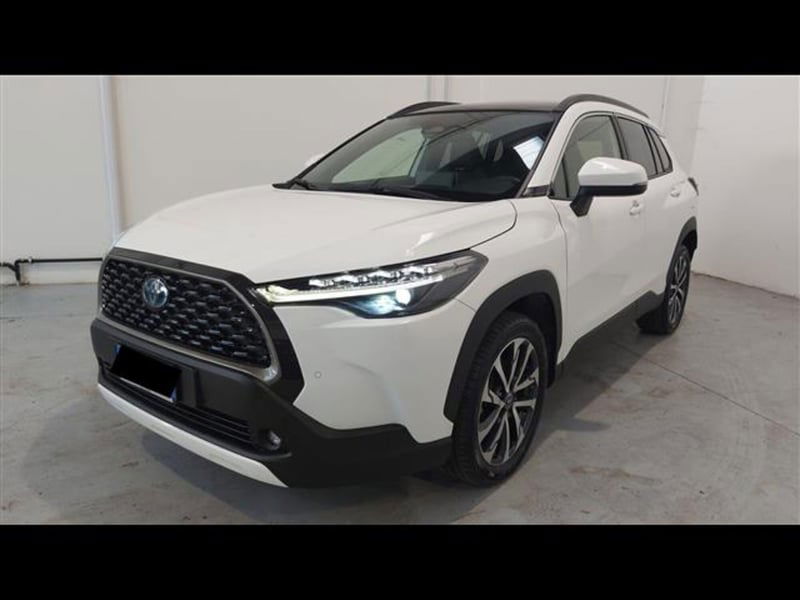 Toyota Corolla Cross Hybrid 2.0 Hybrid 197 CV E-CVT Lounge Light del 2023 usata a Asti